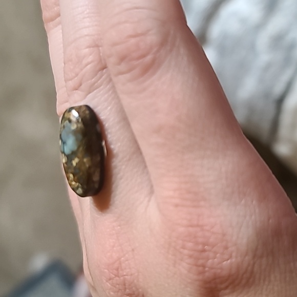 Rare & beautiful 7 Dwarfs Turquoise Cabochon - Picture 4 of 4